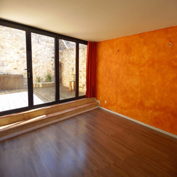 Offres de location Appartement Orsan 30200