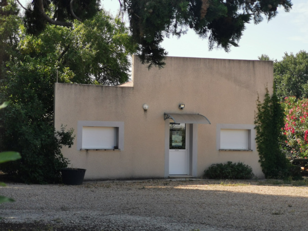Location Immobilier Professionnel Fonds de commerce Laudun 30290