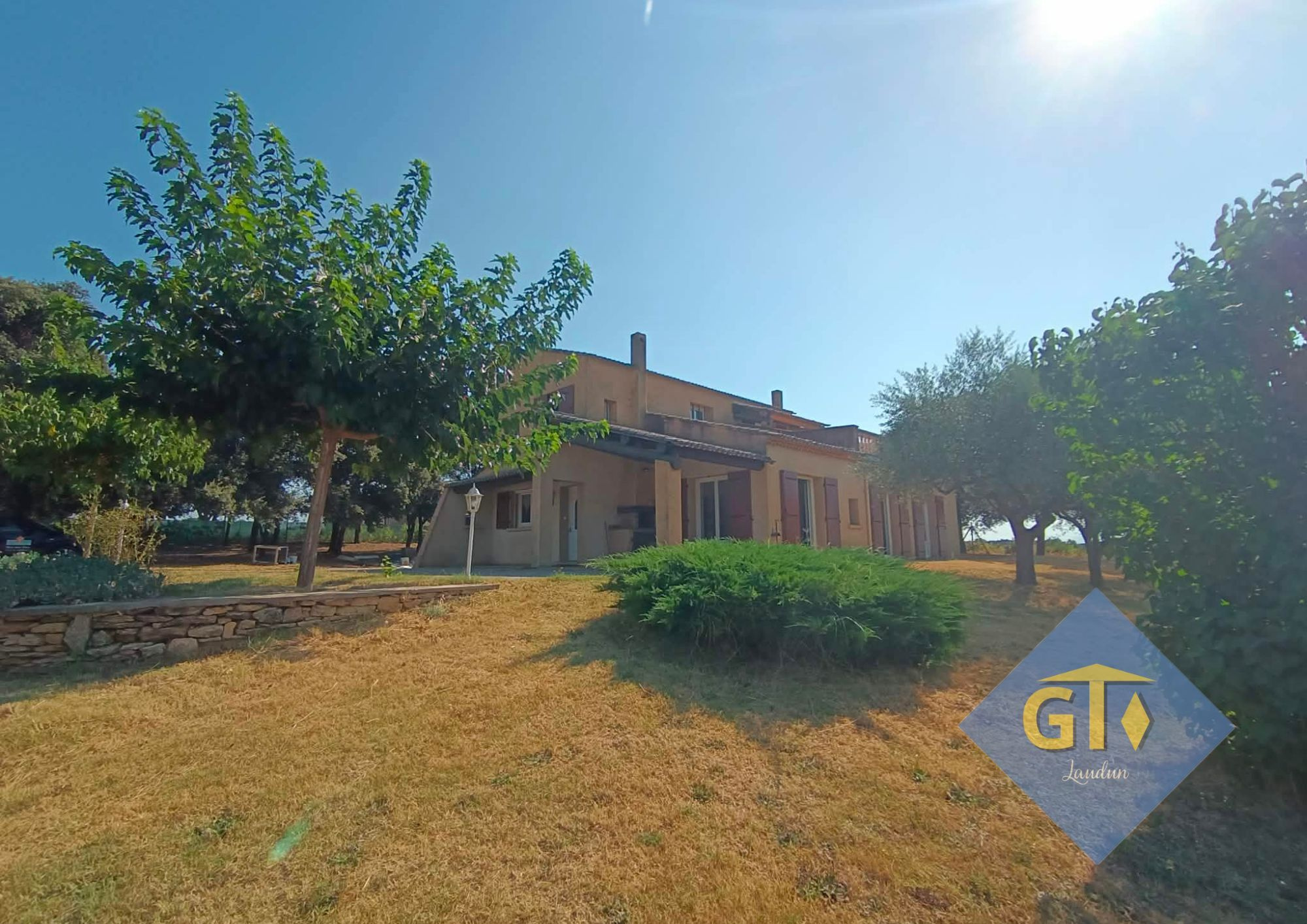 Maison à vendre à Venejan, 149,24 m², 6 pièces – photo 1 sur 14