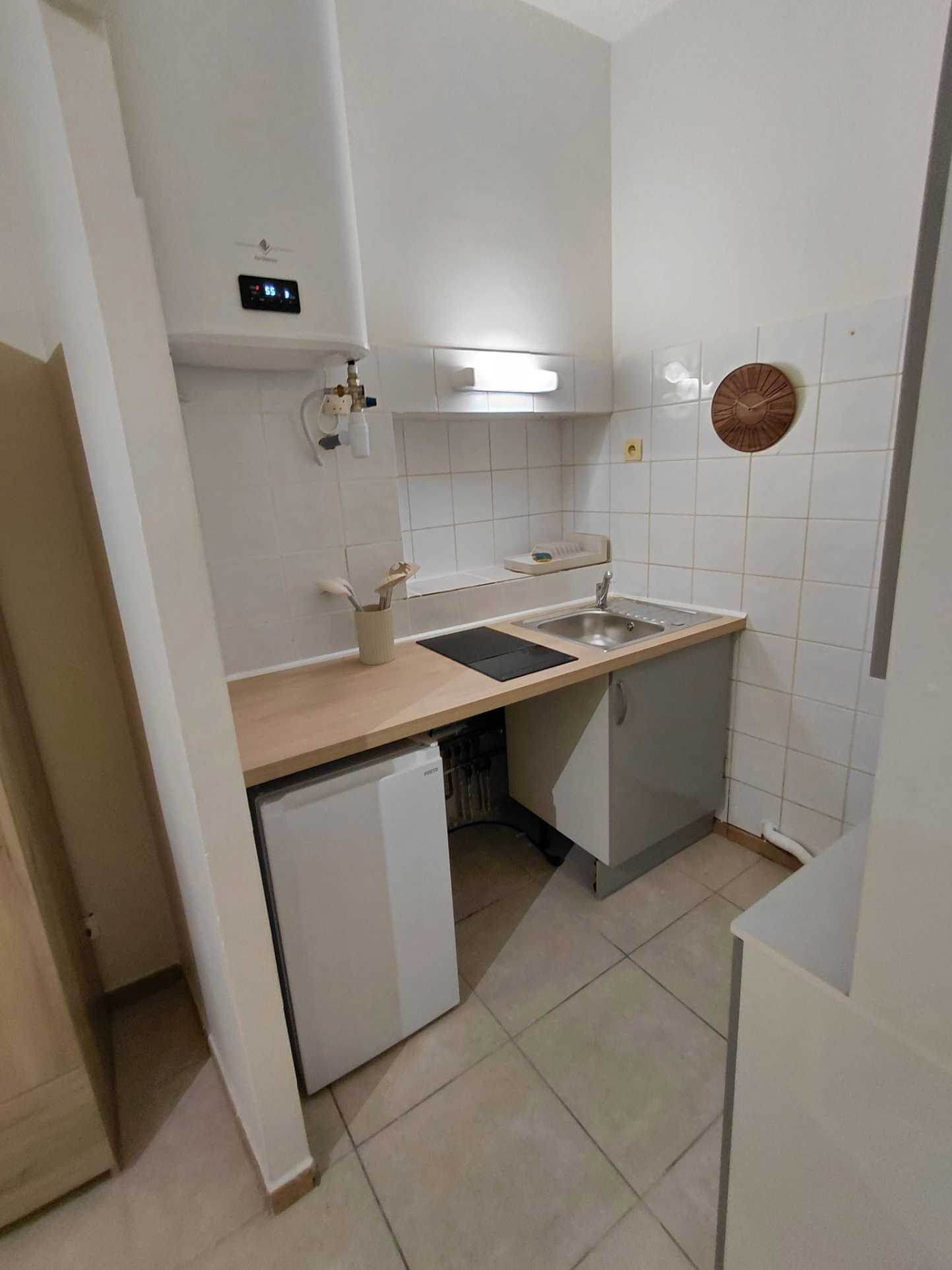 Studio à louer à Laudun l ardoise, 18,74 m², 1 pièce – photo 3 sur 5